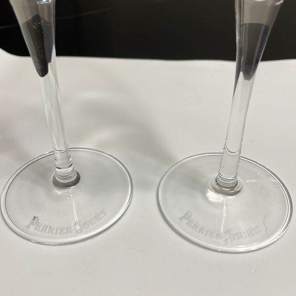 Perrier-jouet Champagne Flutes - Picture 3 of 5